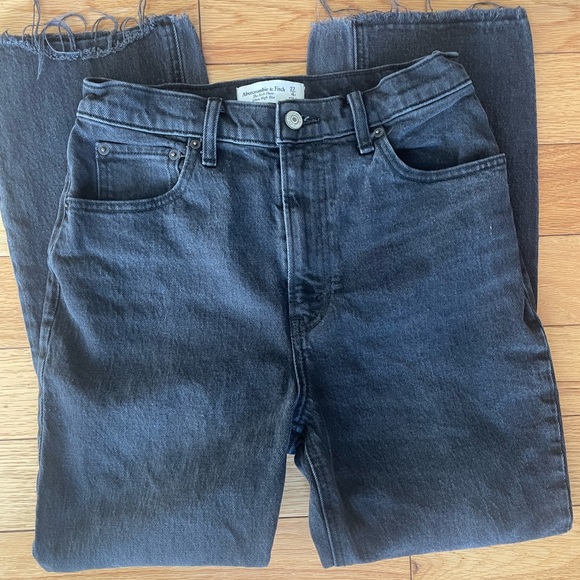 Abercrombie & Fitch The Kick Flare Ultra High Rise Sz 27 - Picture 3 of 9